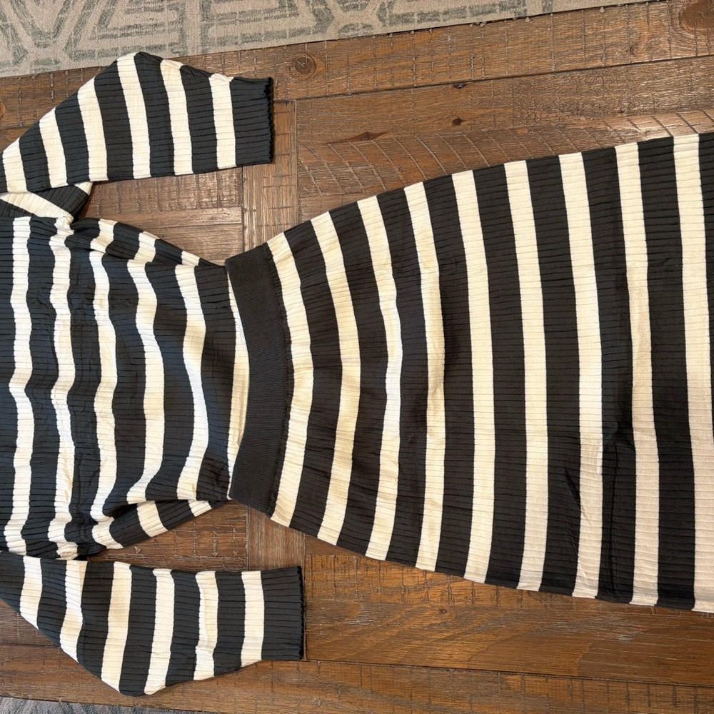 Striped Black and Cream Skirt Set